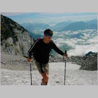 dKIF_2432.html