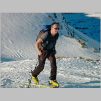 jKIF_0012.html